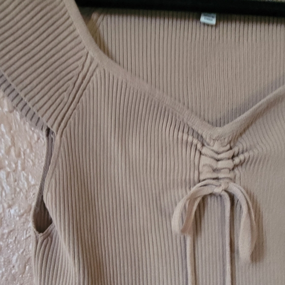 NEVER WORN! - Picture 7 of 7